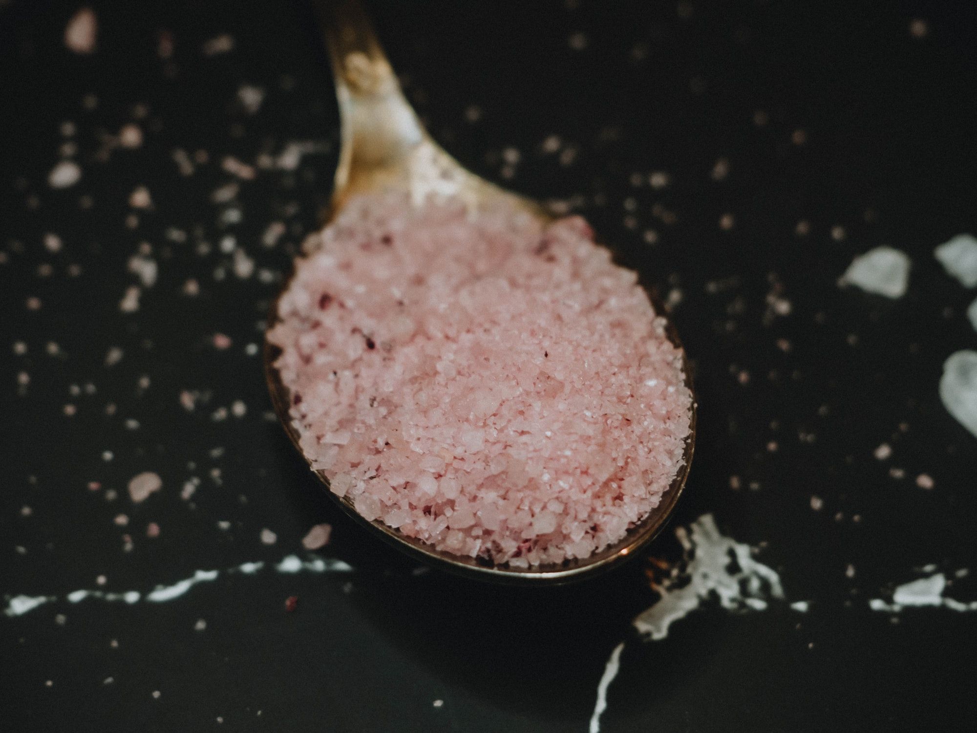 Você sabe a diferença entre sal e sódio?
