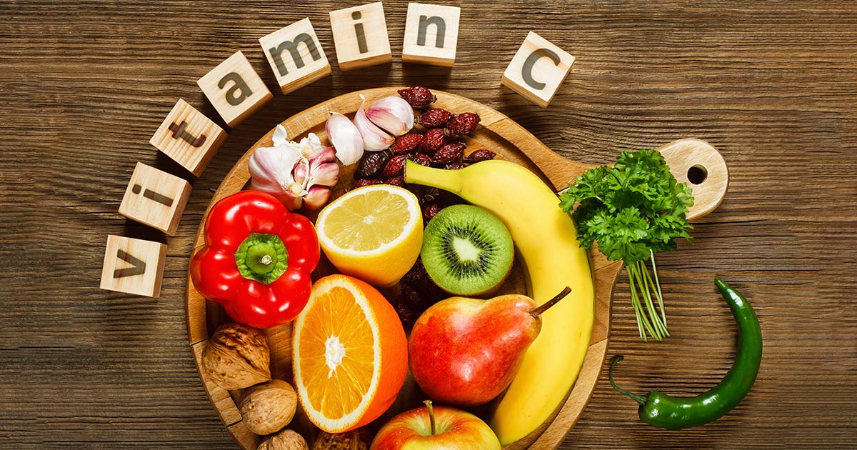 Como a vitamina C é eficaz no tratamento de problemas inflamatórios