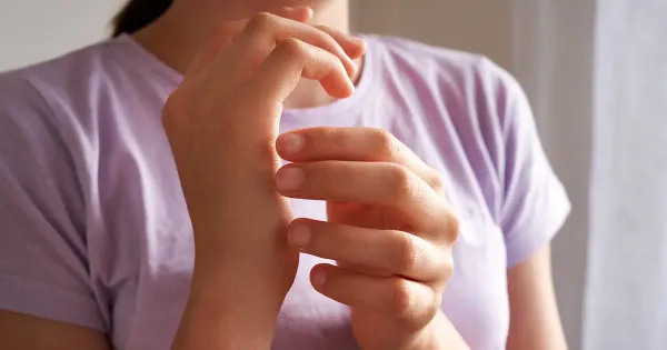 Apena batendo os dedos, você pode aliviar sua ansiedade?