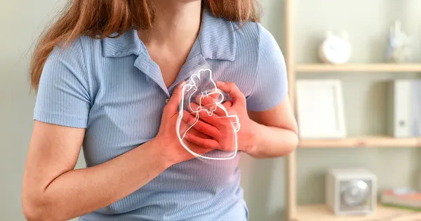 Existe diferença de sintomas de ataque cardíaco entre mulheres e homens?